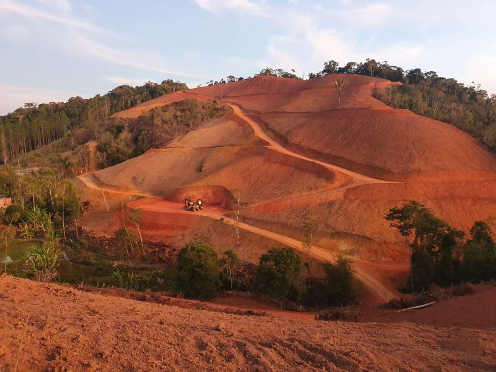 Área desmatada fica a cerca de 1km após o capelinha de Santo Antônio, sendo acessada na 1ª estrada vicinal à direita do asfalto sentido Centro x Stº Antônio. Foto: Divulgação leitor